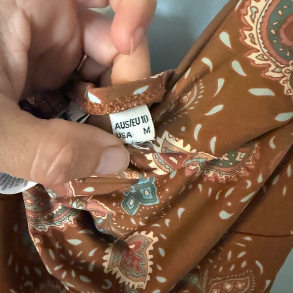 Rhythm Tank Short One-Piece Surf Suit – Brown Paisley – Size Medium – NWT Liner - Picture 7 of 10